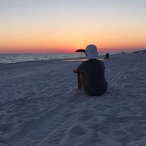 Meet your Posher, Nico